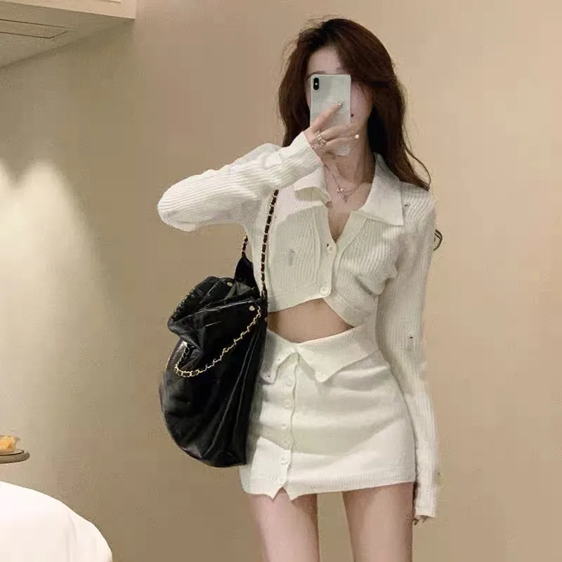 Autumn new style small Internet celebrity knitted suit short cardigan POLO collar top slim hip wrap skirt two-piece set