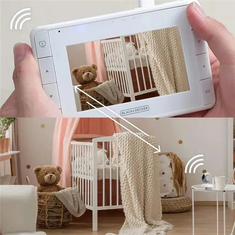 Black + Decker - 4.3 Digital Video Baby Monitor with Pan-Tilt-Zoom Camera