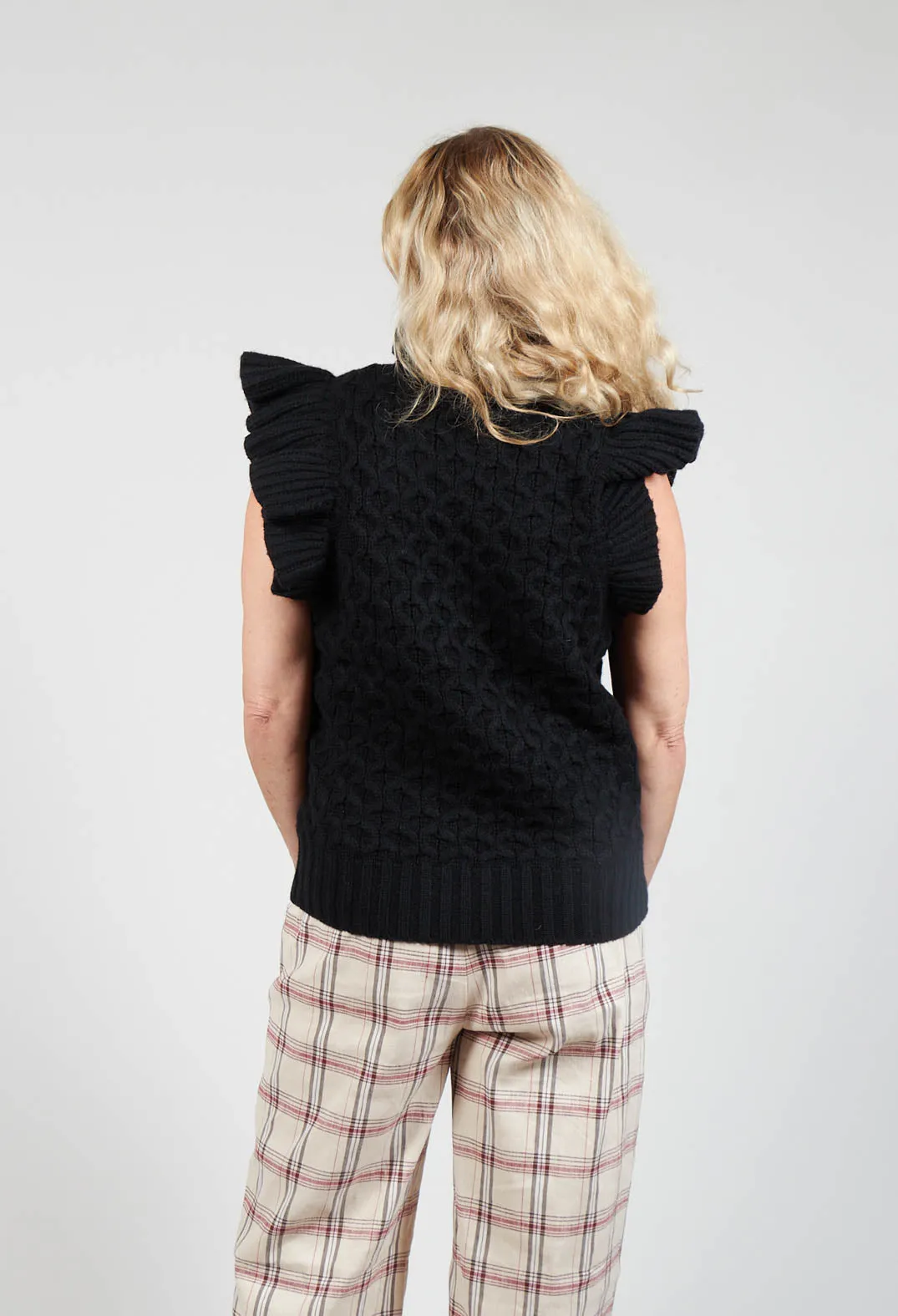 Britthie Vest in Black