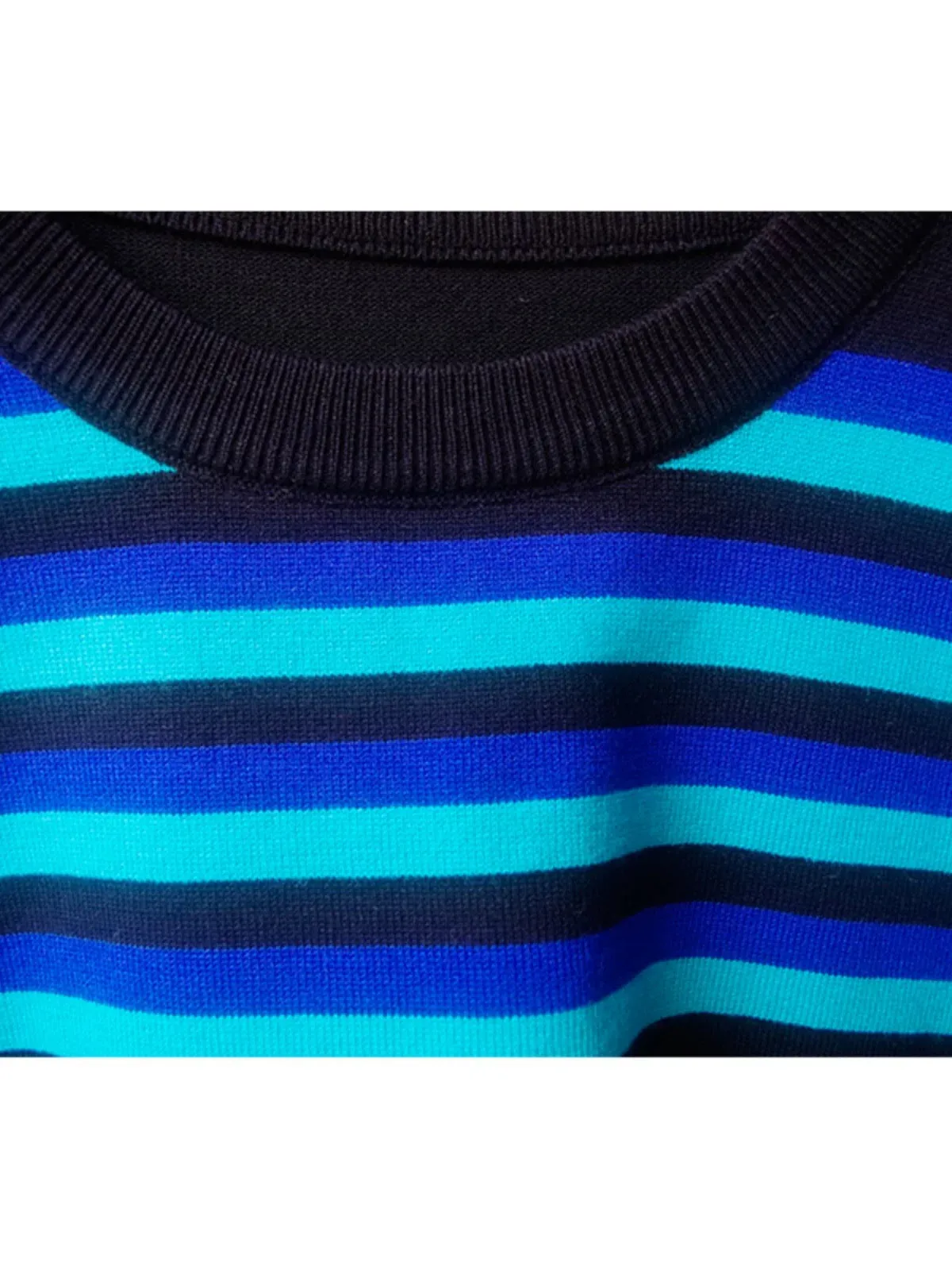 European striped high-end pullover sweater for women niche unique slimming bottoming top warm sweater new autumn and winter