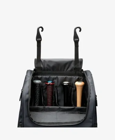 EVOSHIELD CHARCOAL STANDOUT WHEELED BAG: WB5719102