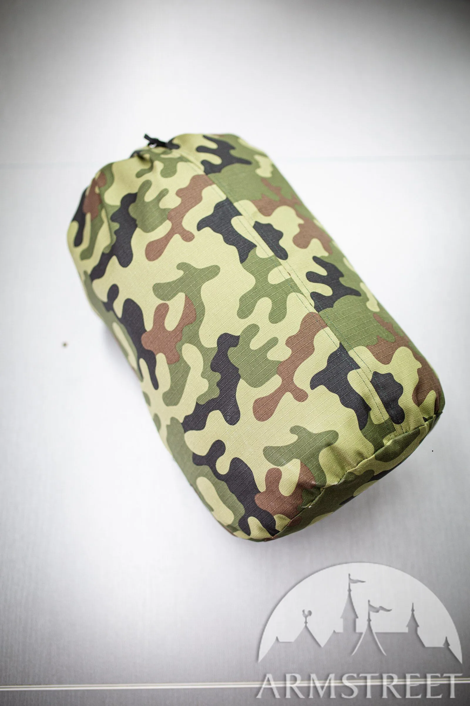 Heavy-duty sleeping bag