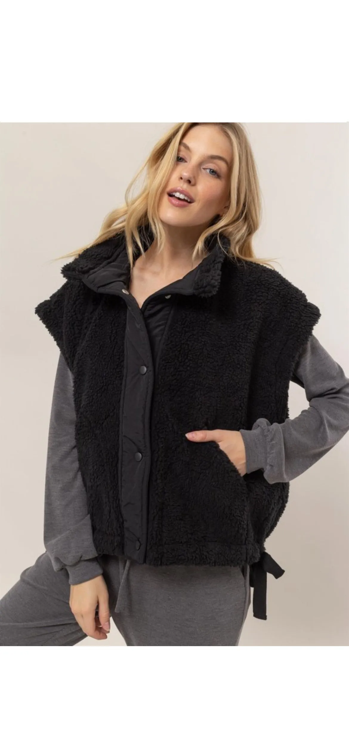 Jessie Black Oversized Sherpa Vest