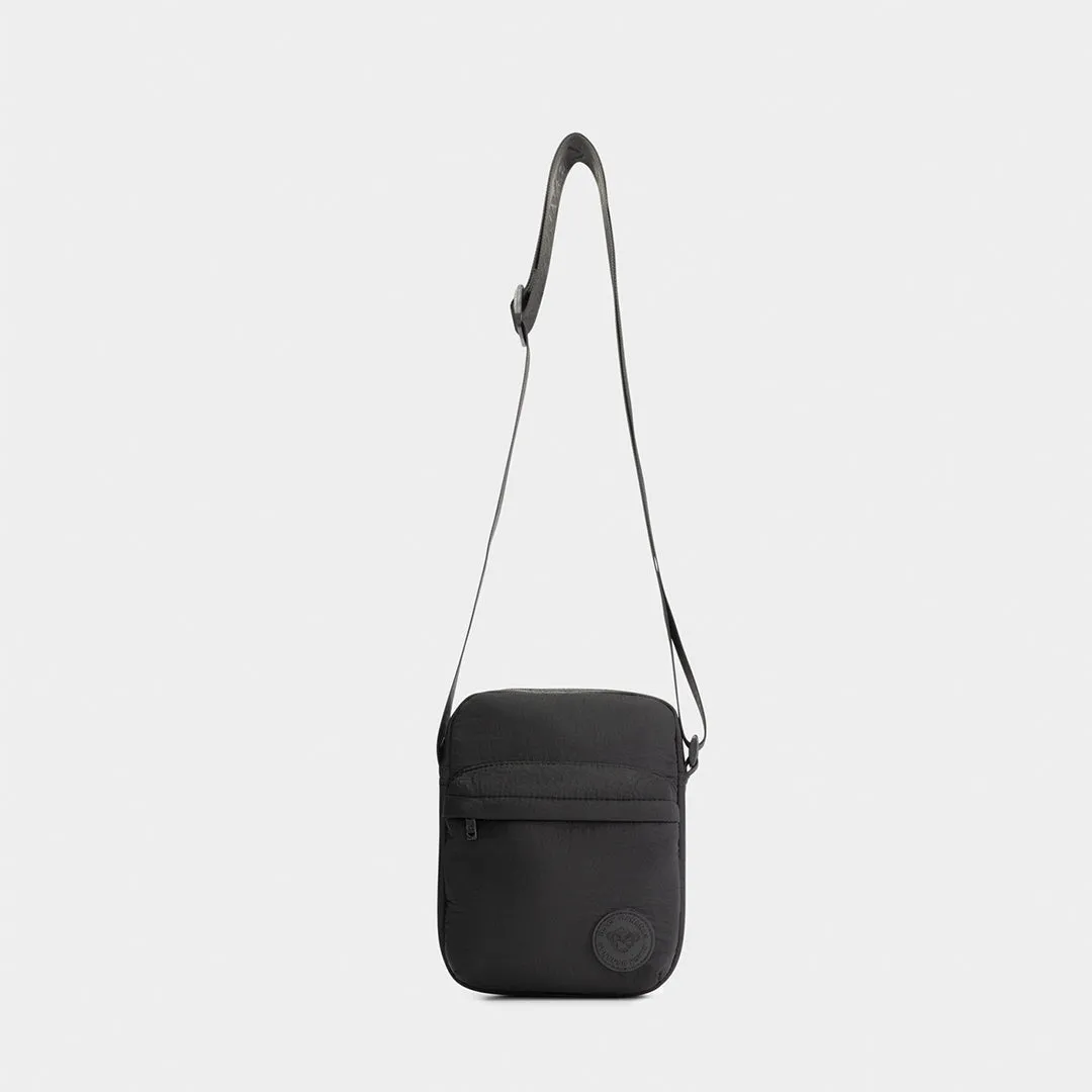 JR. ESSENTIAL SHOULDER BAG | Black