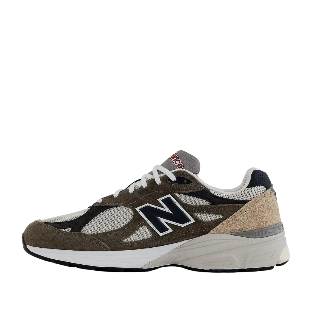 NEW BALANCE M990TO3