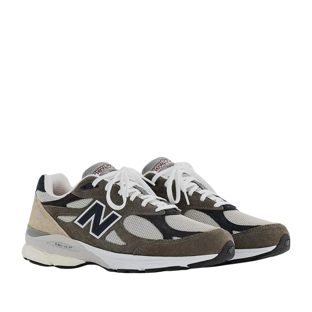 NEW BALANCE M990TO3