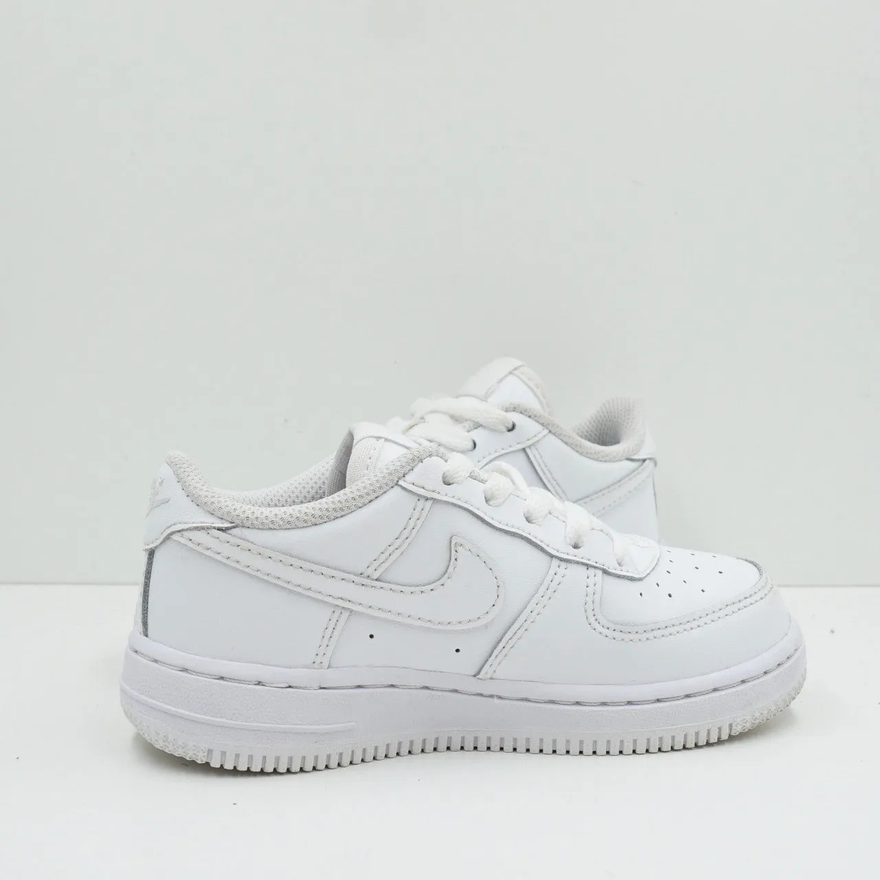 Nike Air Force 1 Triple White (TD)