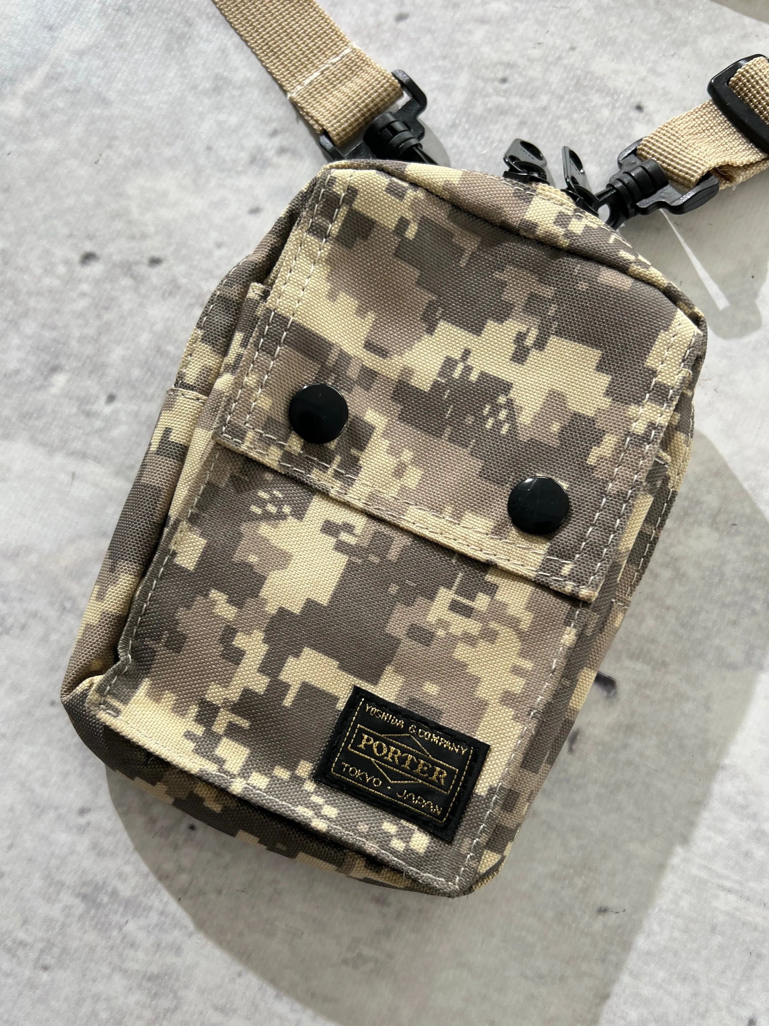 Porter Yoshida & Co. digi camo pouch / shoulder bag (one size)