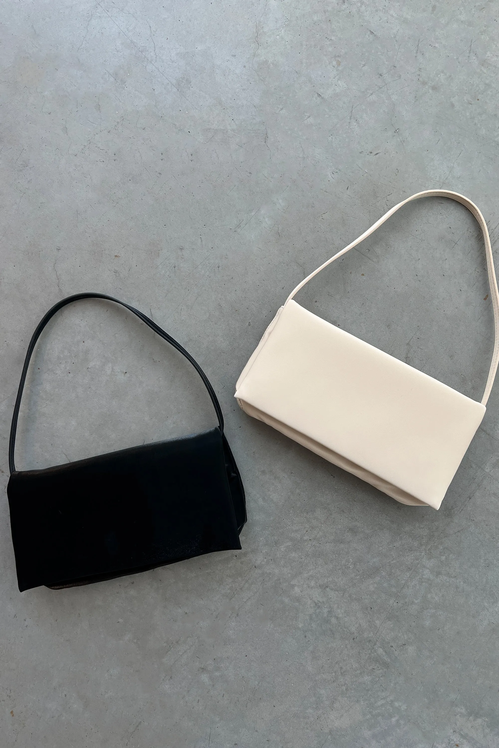 PUFFY NYLON SHOULDER BAG