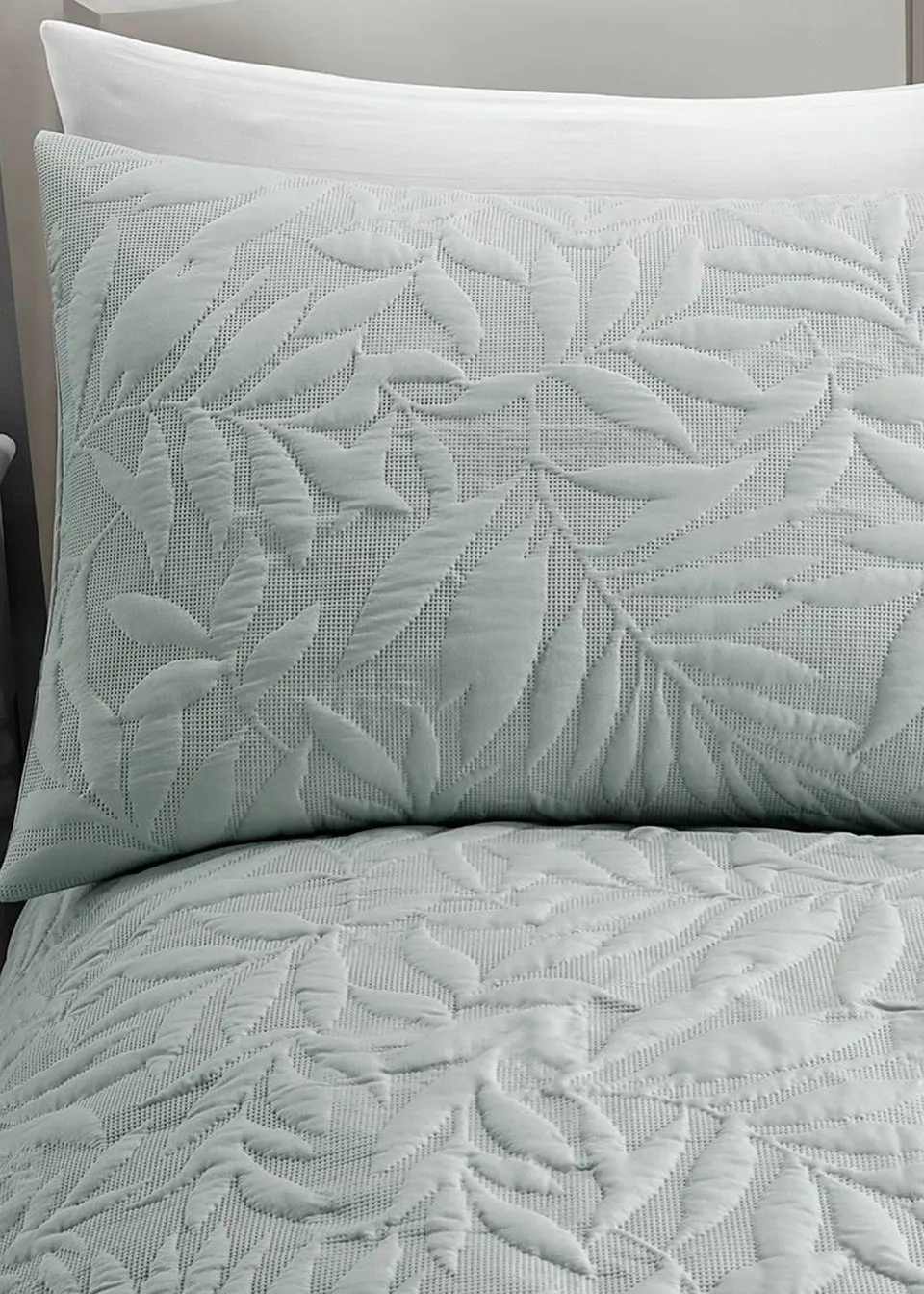 Serene Luana Soft Touch Green Duvet Cover Set