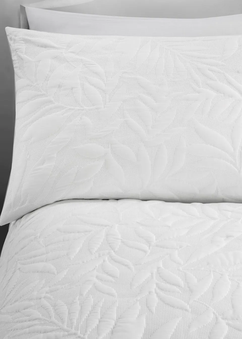 Serene Luana Soft Touch White Duvet Cover Set