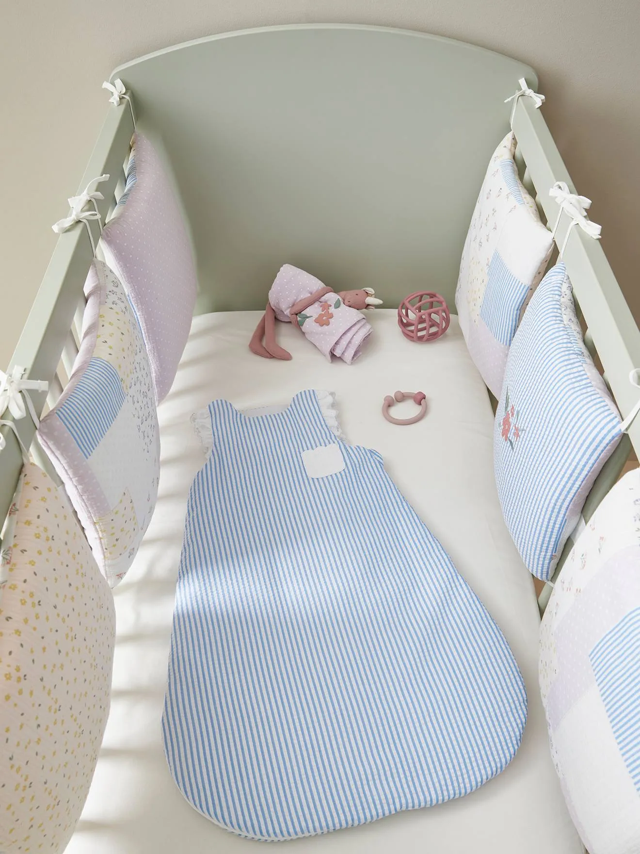 Striped Sleeveless Baby Sleeping Bag in Seersucker, Cottage - multicoloured