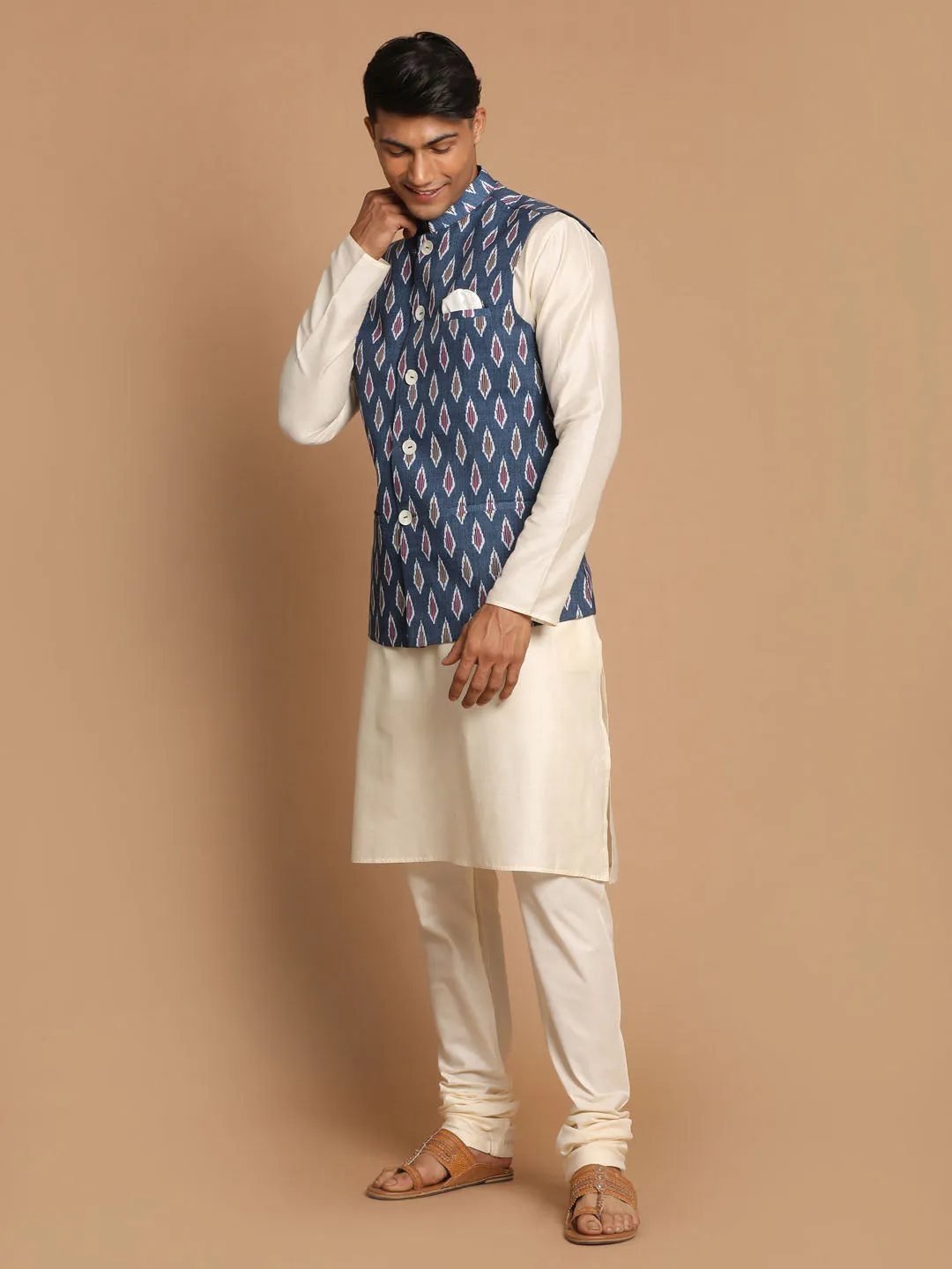 VASTRAMAY Men's Grey Printed Cotton Nehru Jacket With Cream Kurta Pyjama